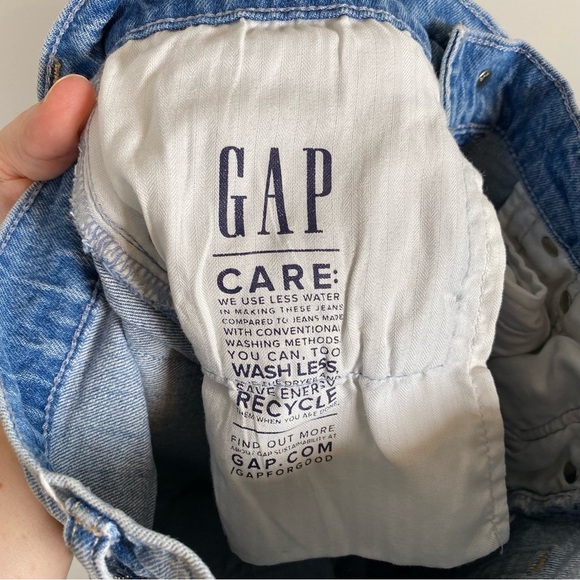 Gap Cheeky Straight High Rise Distressed Light Wash Denim Blue Jeans Size 27 4R - Picture 7 of 7